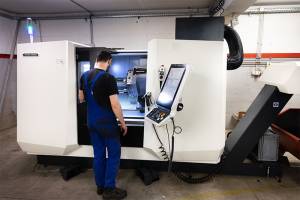 CNC stružnica CLX 450 (5)