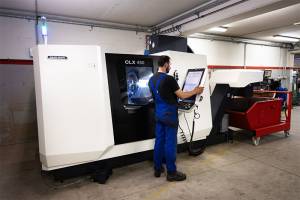 CNC stružnica CLX 450 (7)