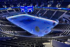 Kovinska oprema za športno dvorano (4)